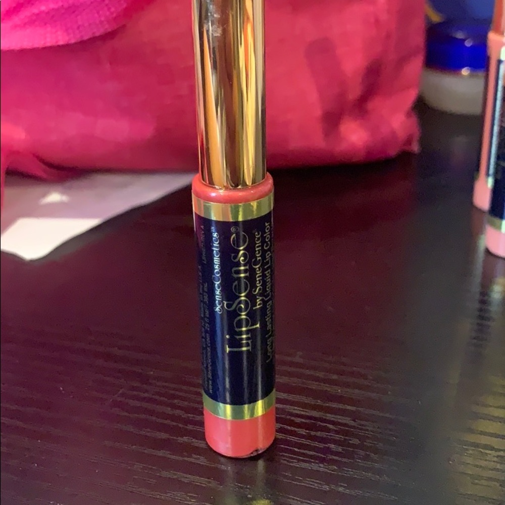 New Lipsense
